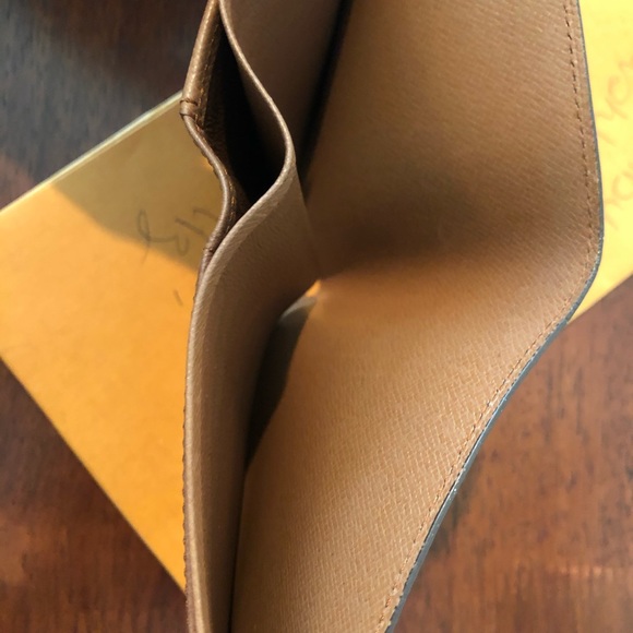 🔥Men’s LV Multiple Wallet🔥 - Picture 4 of 14